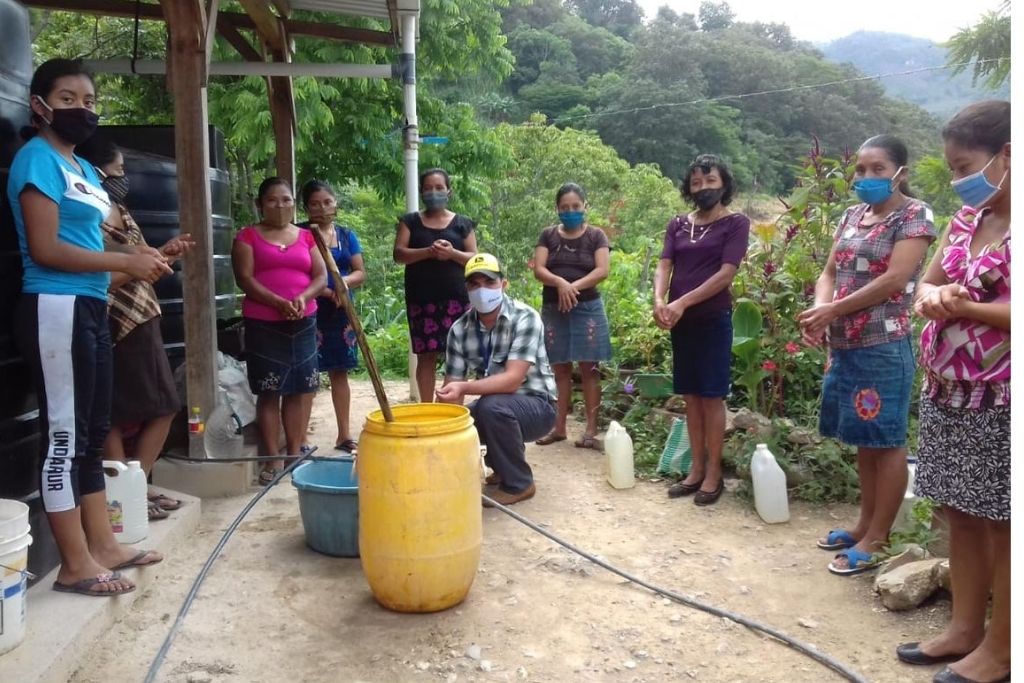 SOSEP/Capacitaciones presenciales son retomadas para apoyo de artesanas de Unidades productivas.