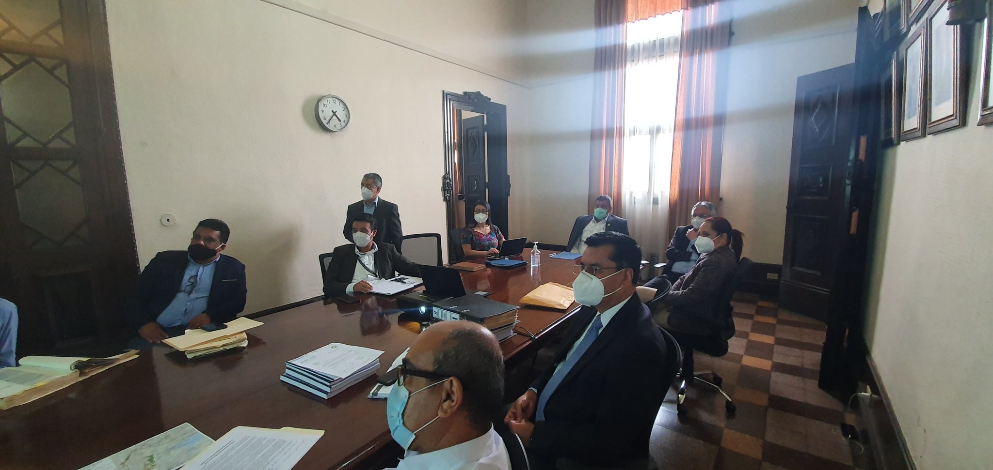 Vicepresidente dirige reunión por revisión cartográfica de Nahualá y Santa Catarina Ixtahuacán