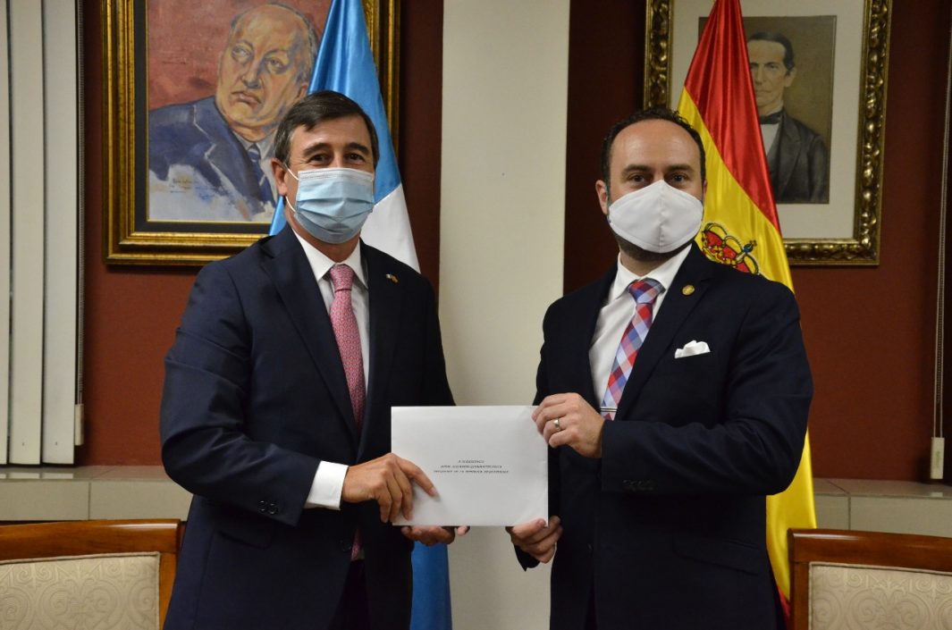 Brolo y Laviña