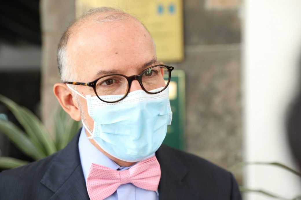 Edwin Asturias, guatemalteco satisfecho de entregar su trabajo al país