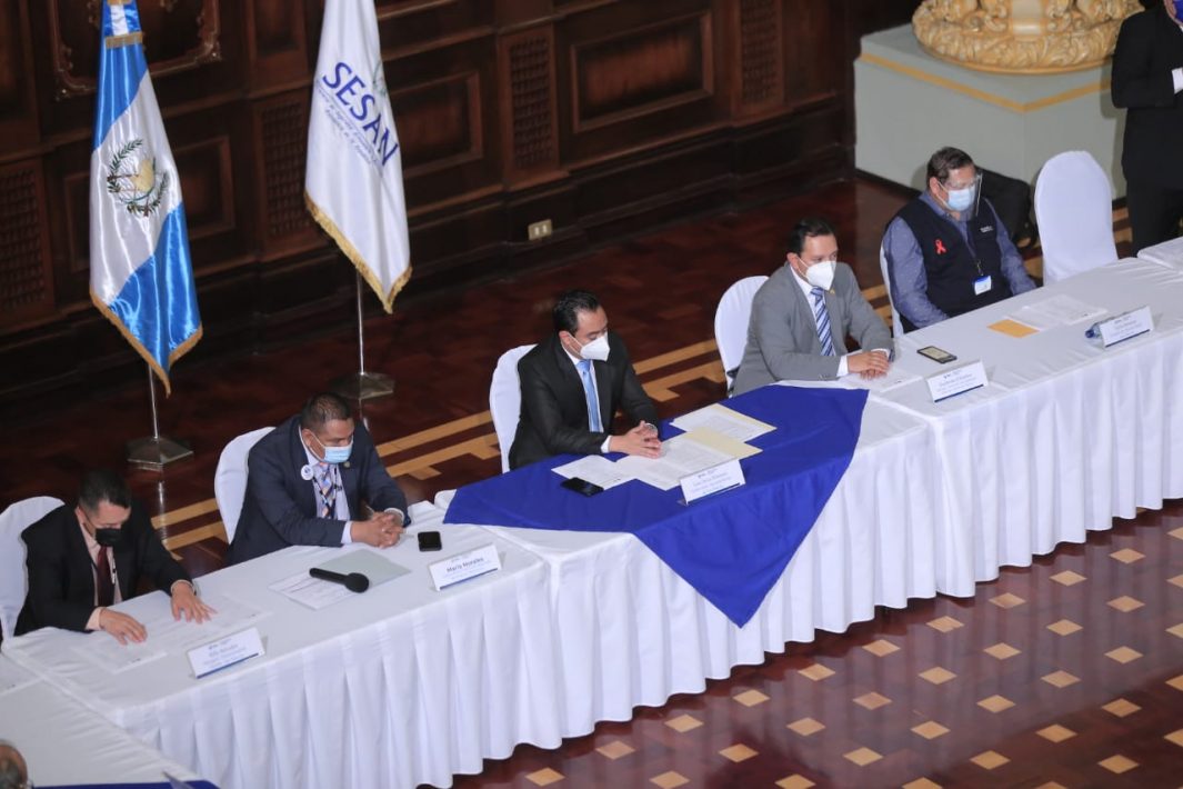 Alcaldes de San Marcos se unen a la lucha contra la desnutrición