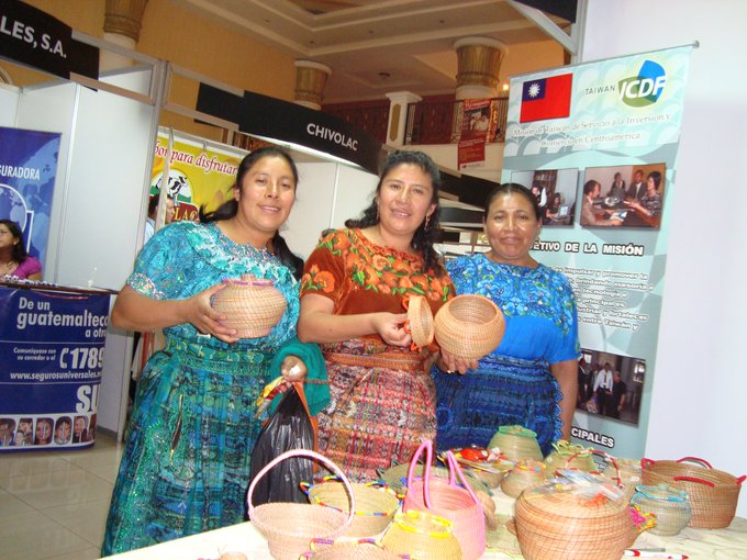 Mujeres emprendedores mipymes