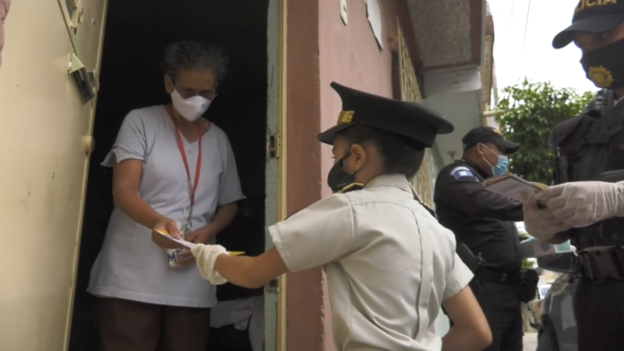 PNC impulsa prevención de la violencia con Plan Puerta a Puerta