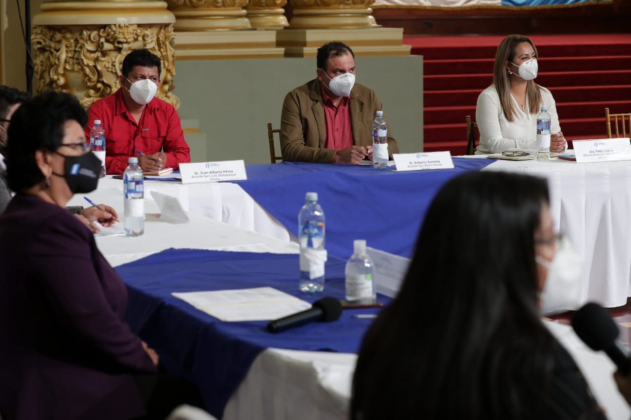 Autoridades de Jalapa asumen compromiso para atender a niños y niñas con discapacidad