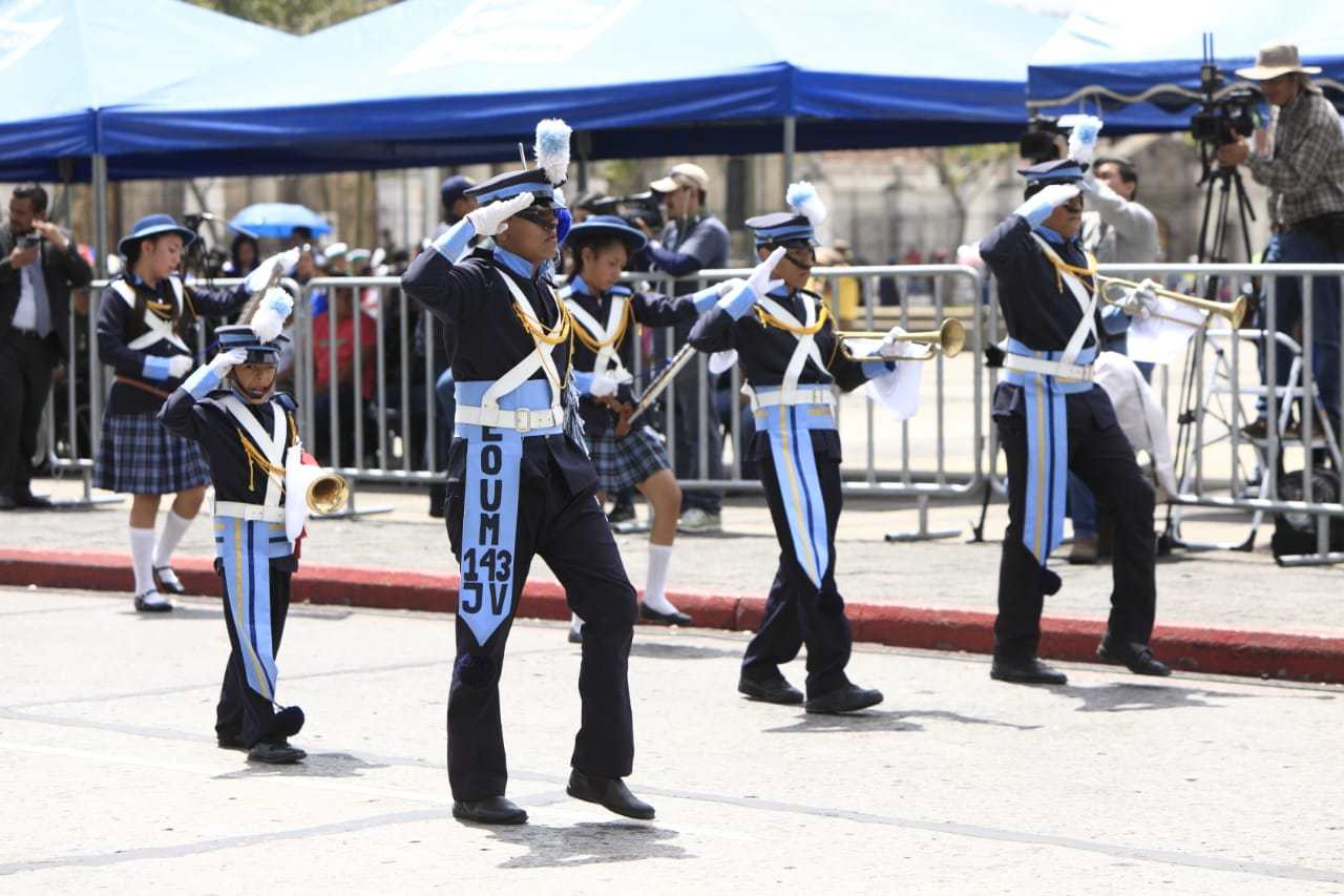 Desfile cívico escolar estará ausente en la celebración de independencia