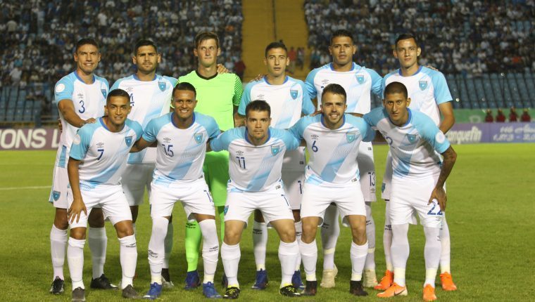 Presidente Alejandro Giammattei envía mensaje a selección de Guatemala