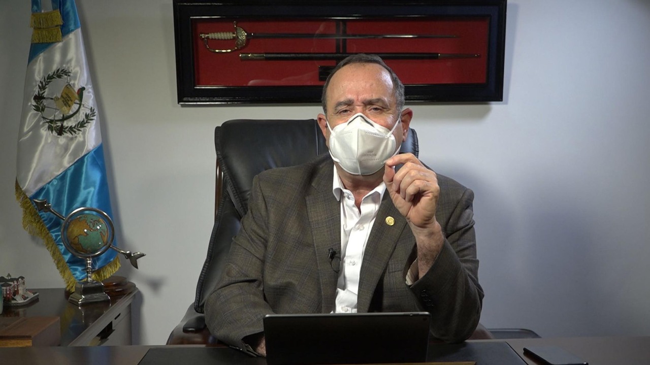 #Jornada Presidencial: Mandatario Giammattei recomienda reforzar protocolos sanitarios