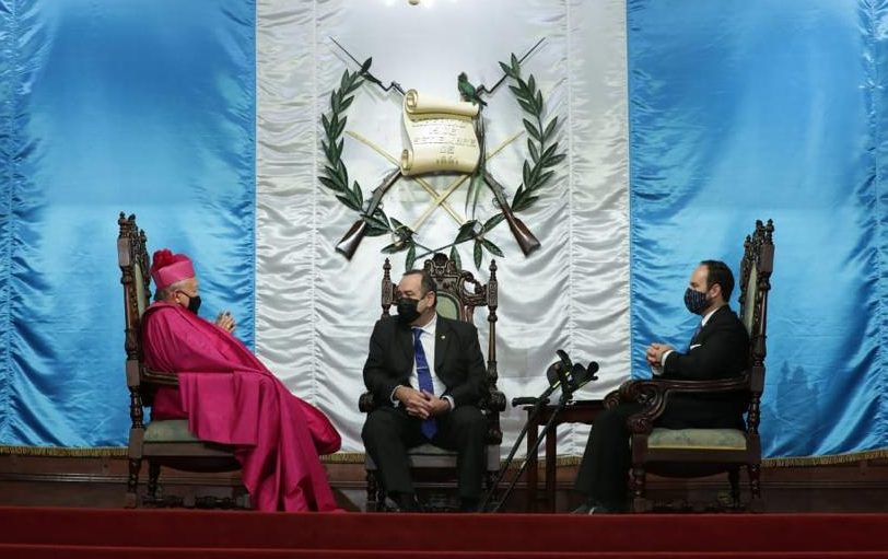 Embajadores presentan cartas credenciales al Presidente de la República