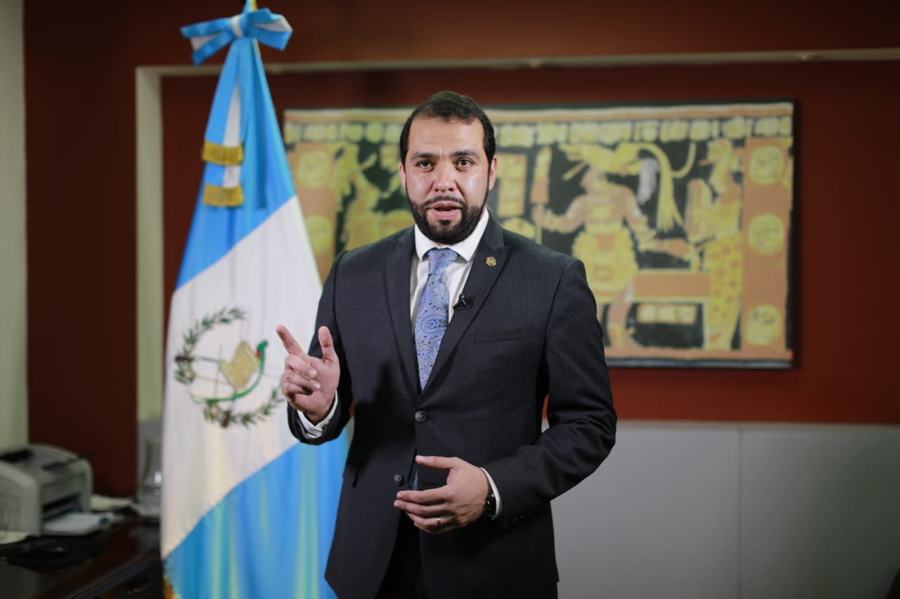 Guatemala llama al Gobierno de Honduras para atender a migrantes