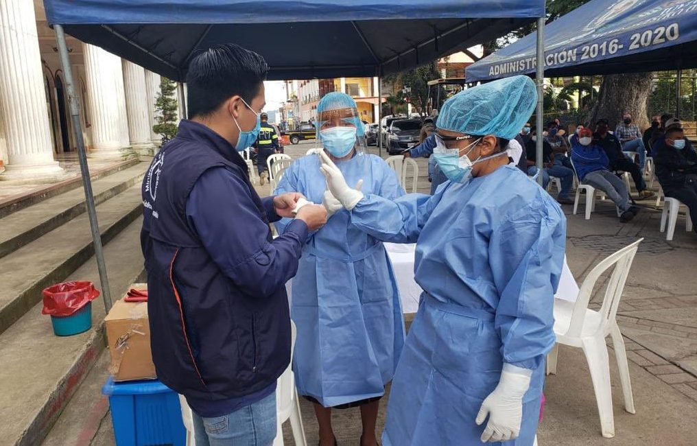 Tras recibir tratamiento, otros 434 pacientes logran vencer el COVID-19