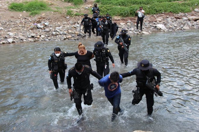 Así funcionan los drones de la Policía Nacional Civil en operativos