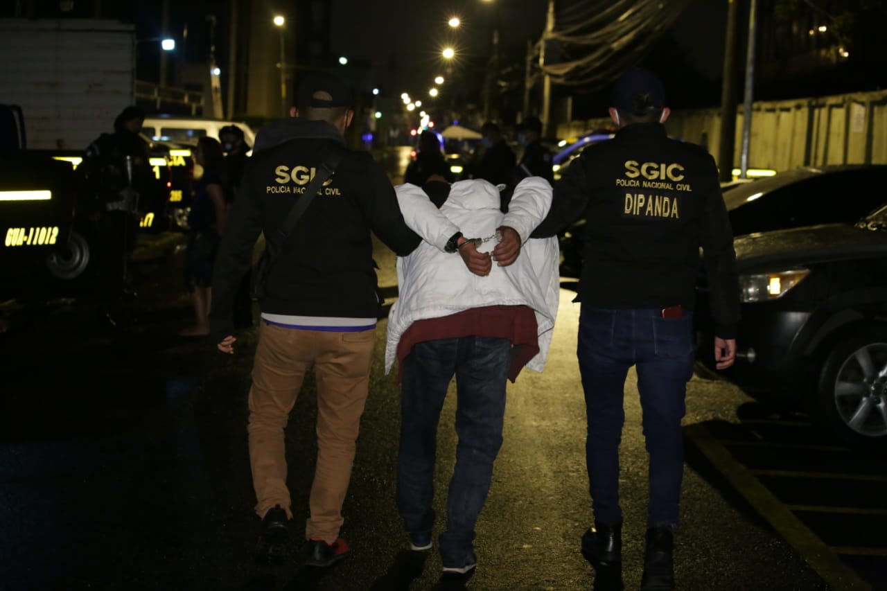 Fuerzas de seguridad continúan con operativos en el Centro Histórico