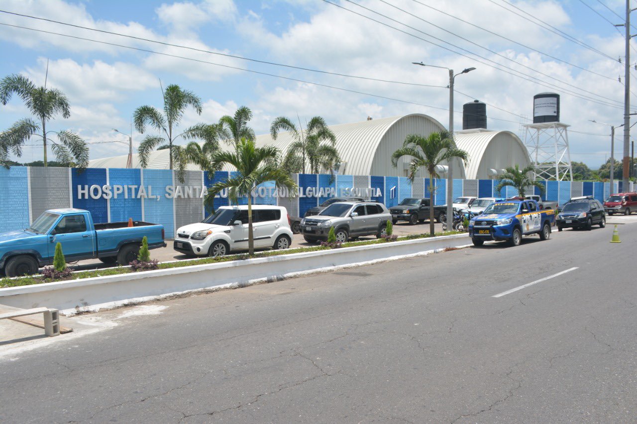 Asazgua entrega terreno donde funciona el Hospital de Santa Lucía Cotzumalguapa