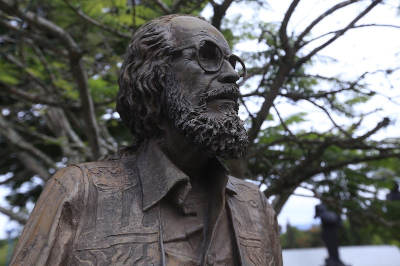 Cultura recuerda al maestro Efraín Recinos