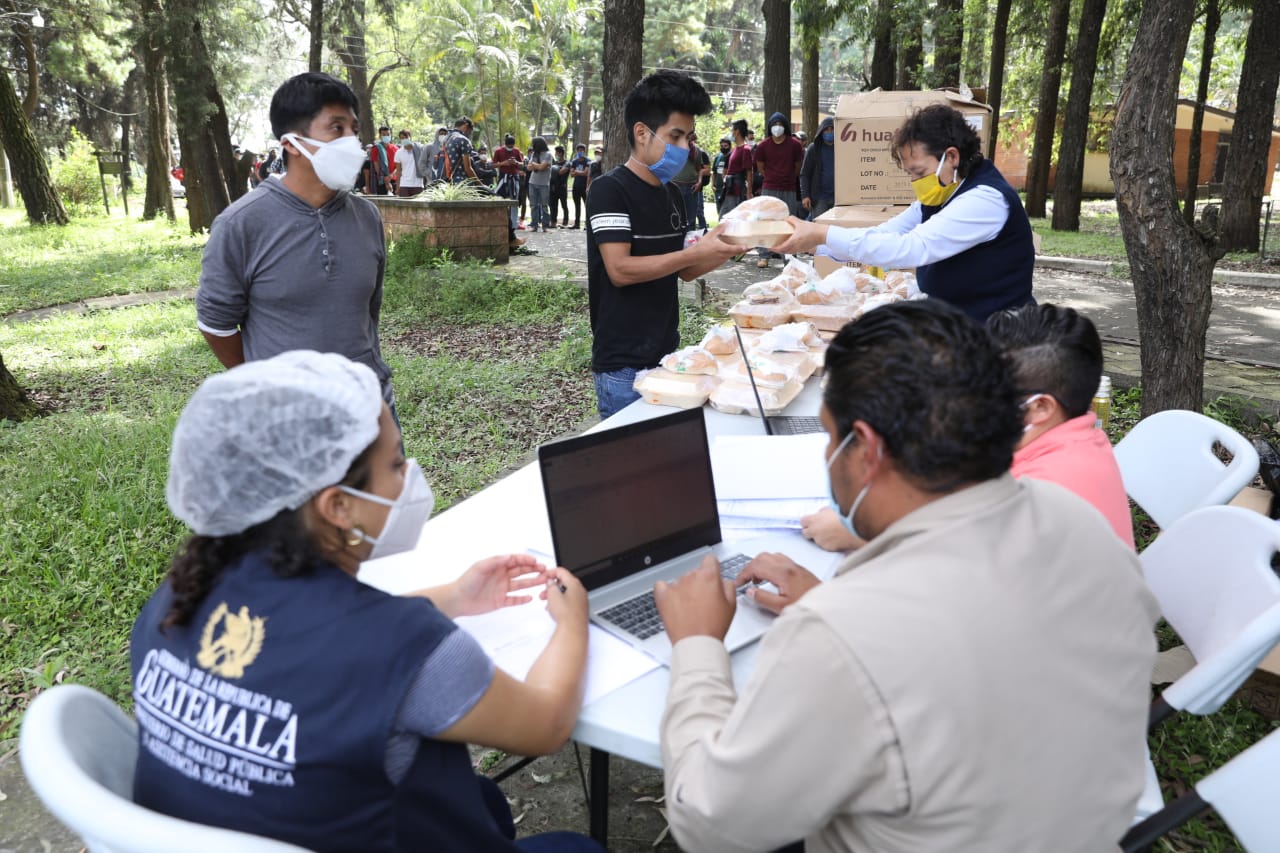 Atienden a más de 16 mil retornados desde el primer caso de coronavirus