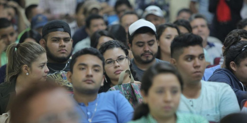 Realizan llamado a jóvenes para que eviten la propagación del coronavirus