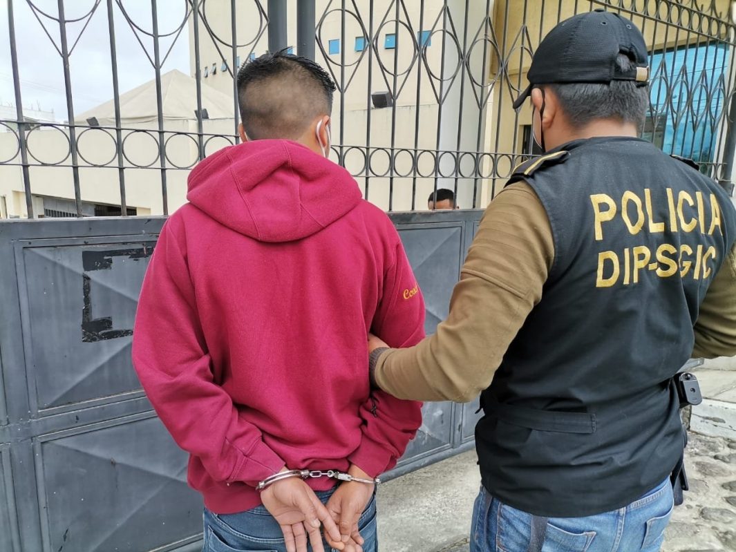 Presidente Giammattei aplaude denuncias de víctimas de agresión sexual