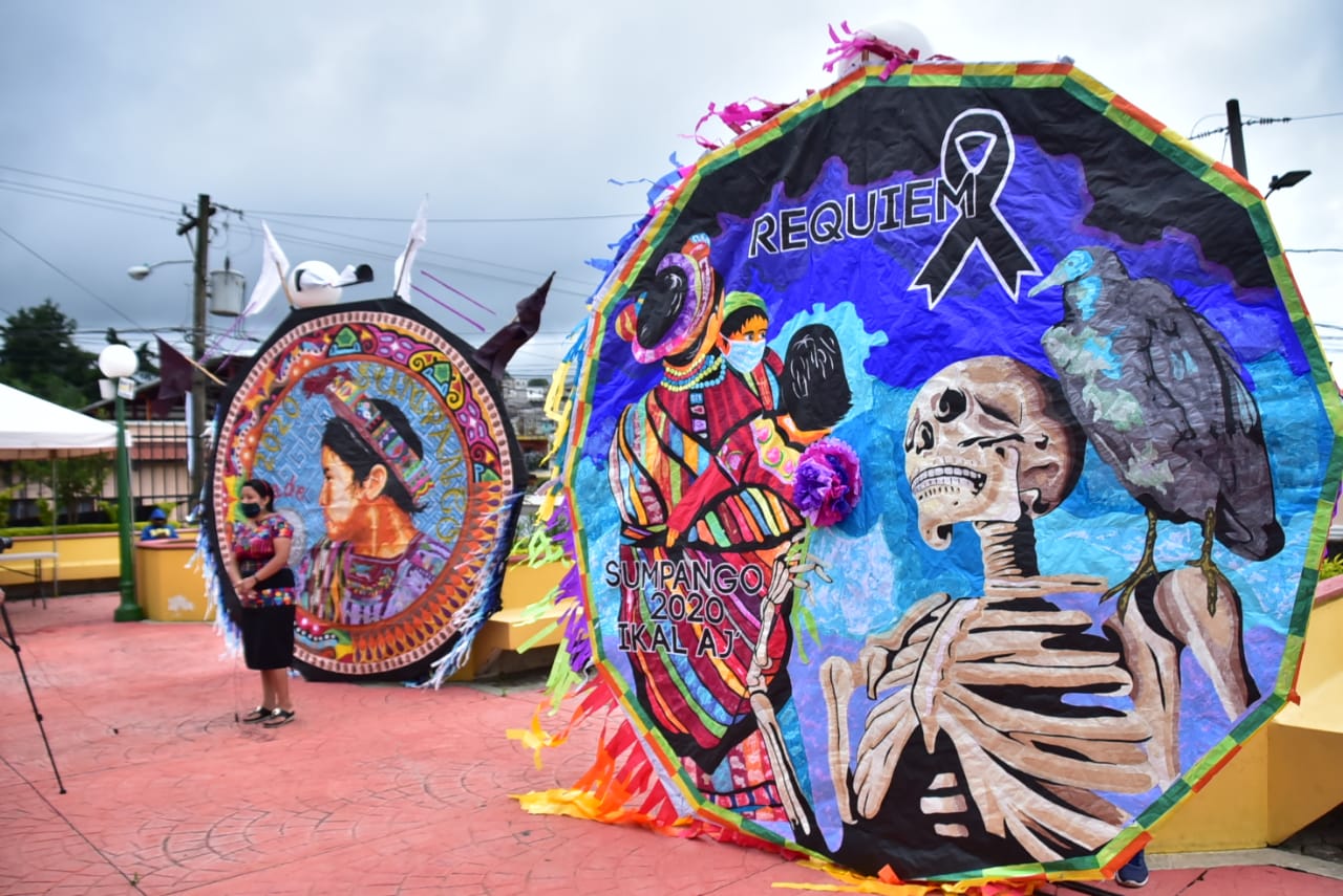 Festival de barriletes gigantes: Población pudo apreciar la tradición a distancia