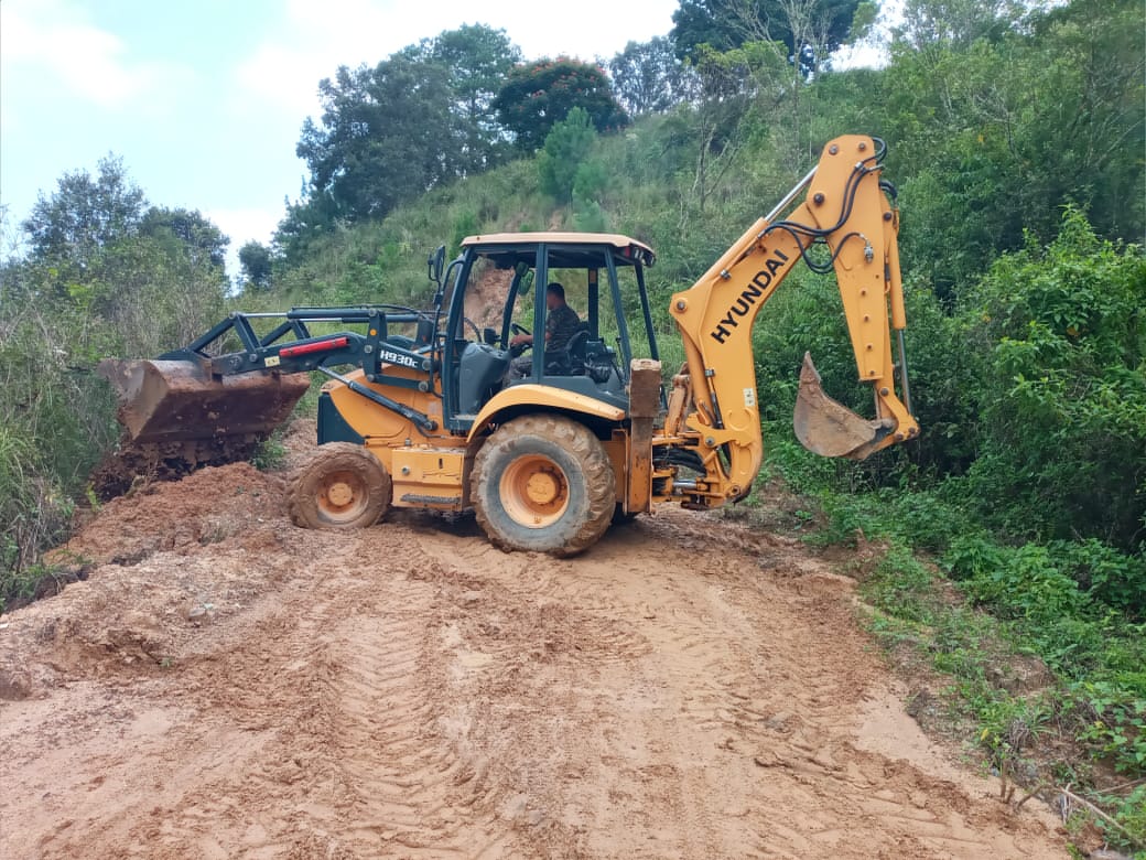 Retiran más de mil 600 metros cúbicos de escombros en Izabal y Zacapa