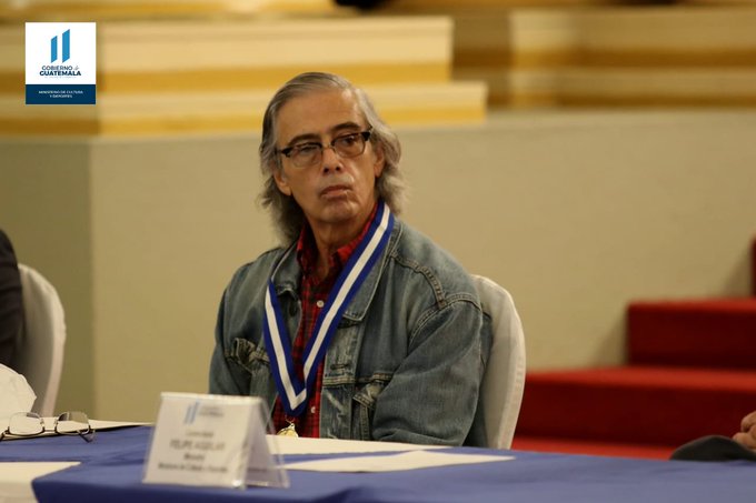 Escritor José Luis Perdomo impulsará proyecto de literatura para jóvenes