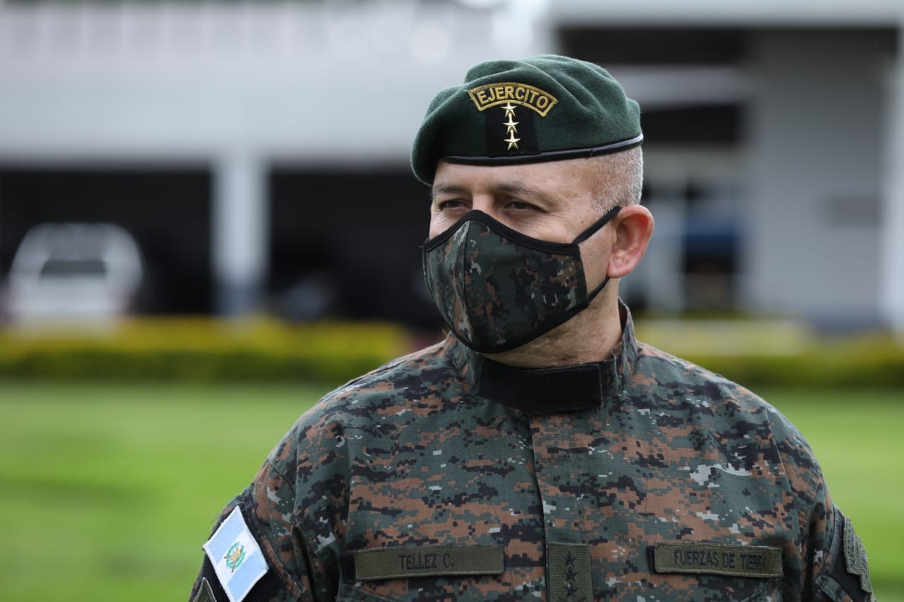 Siete mil soldados brindan asistencia a damnificados
