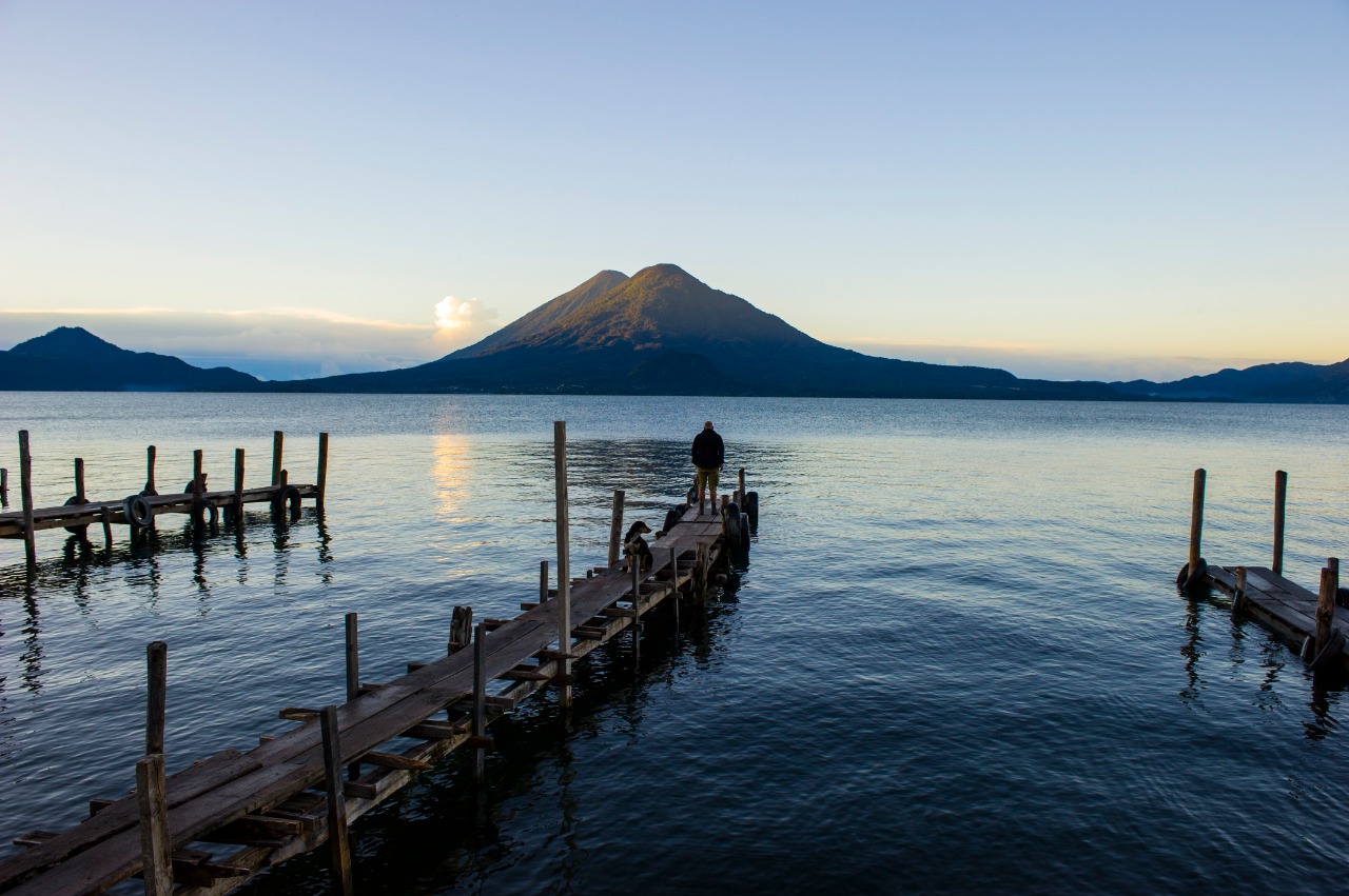 Viaja al lago de Atitlán de forma virtual