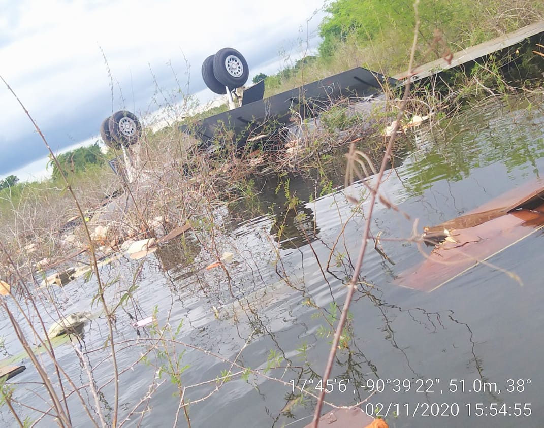 Localizan cadáveres cerca de aeronave accidentada en Laguna del Tigre