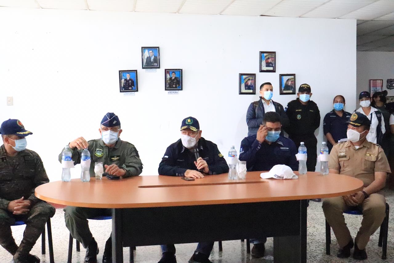 Presidente Giammattei supervisa acciones de emergencia