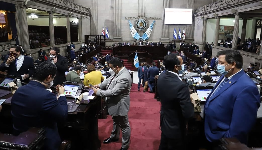 Congreso ratifica de urgencia nacional el estado de calamidad pública en 10 departamentos