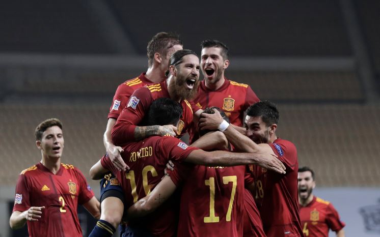 España avanza en la Liga de Naciones UEFA al golear a Alemania 6-0