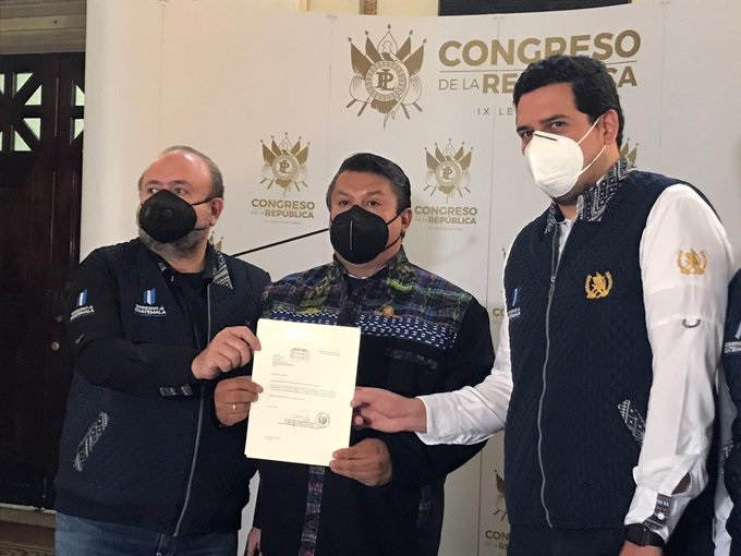 Presentan iniciativa de ley para apoyar al sector turístico y artistas nacionales