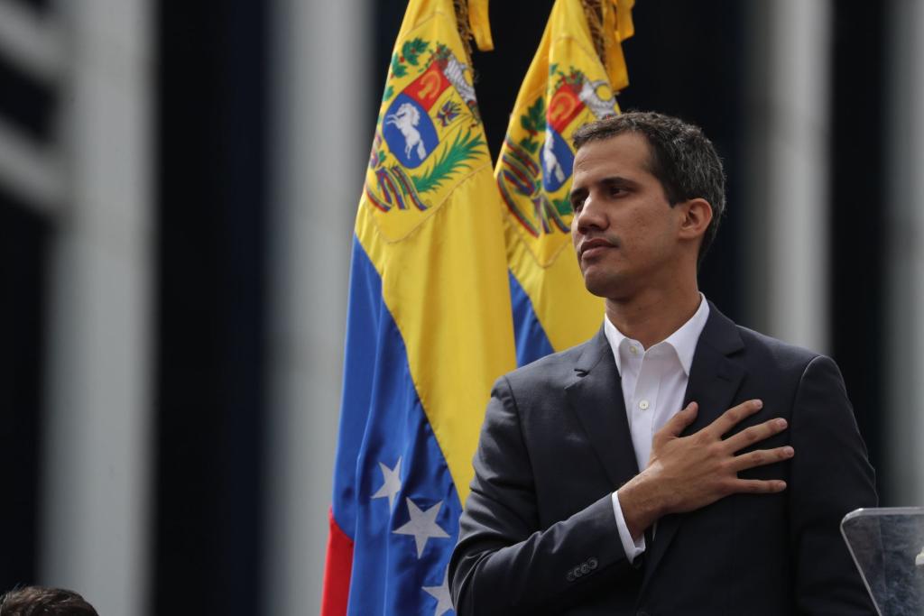 Guaidó expresa su apoyo al presidente Alejandro Giammattei ante invocación de la Carta Democrática Interamericana