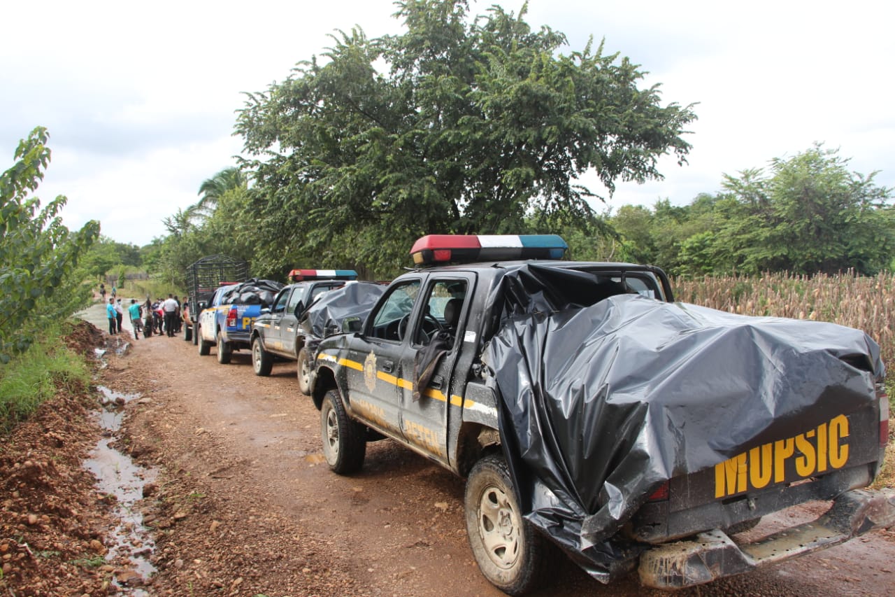 PNC continúa con la entrega de ayuda humanitaria en departamentos afectados por fenómenos naturales
