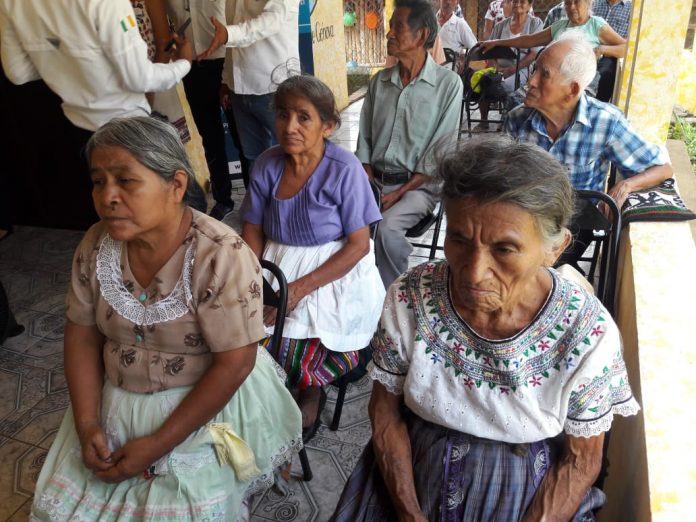 Gobierno atiende a más de cinco mil adultos mayores durante 2020