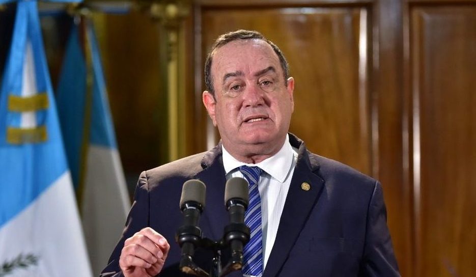 Salario mínimo se mantiene para 2021
