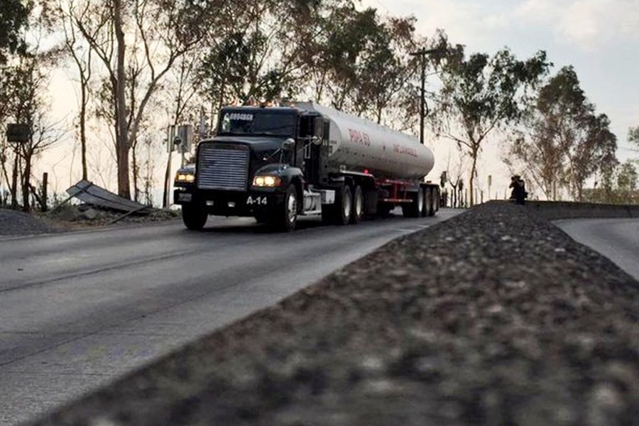 Restringen circulación de transporte de carga durante fin de año