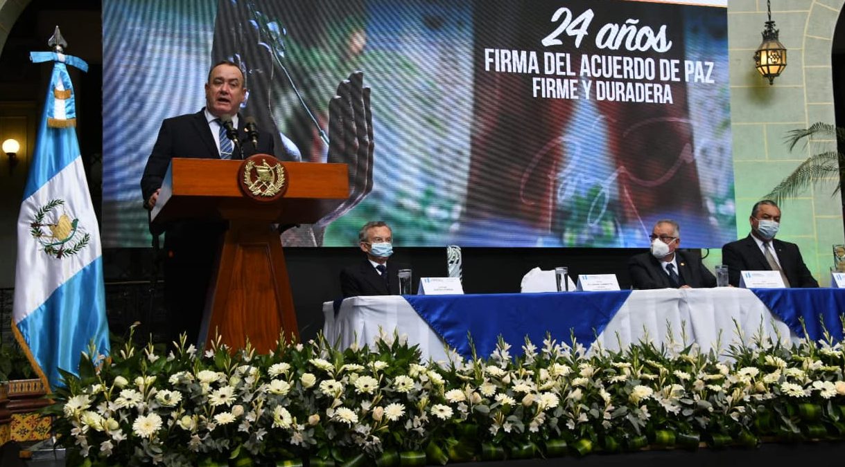 Guatemala conmemora 24 años de la firma de los Acuerdos de Paz