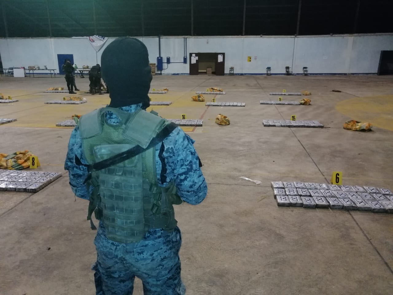 Asestan nuevo golpe al narcotráfico y decomisan 750 paquetes de cocaína
