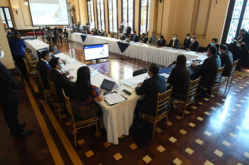 Analizan inversión para programas de seguridad alimentaria para 2021