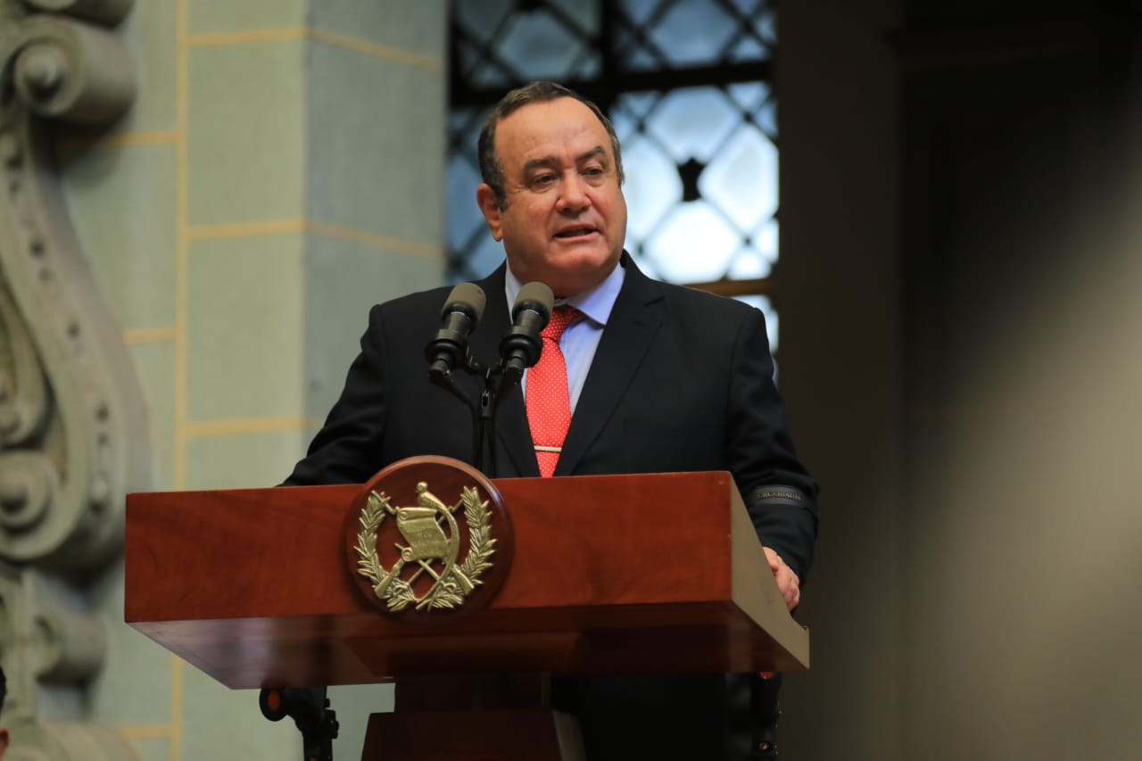 Presidente Alejandro Giammattei cumple 65 años