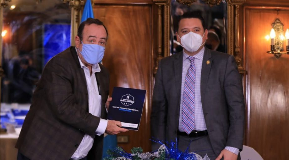 Jornada Presidencial: Presidente recibe tercer informe de la Comisión contra la Corrupción