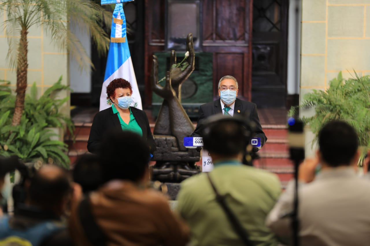 Autoridades de Salud analizan ampliar nivel de encamamiento para atender COVID-19