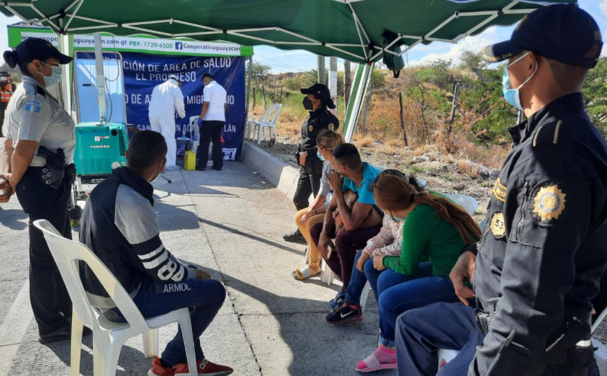 Guatemala apoya retorno voluntario de 831 migrantes