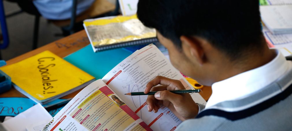 Mineduc llama a denunciar centros educativos que hagan cobros no autorizados