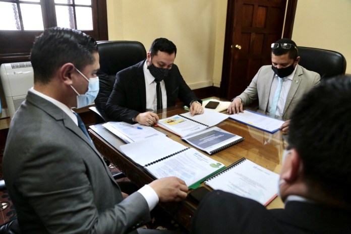 Mingob presenta estrategia para seguir atendiendo la conflictividad social
