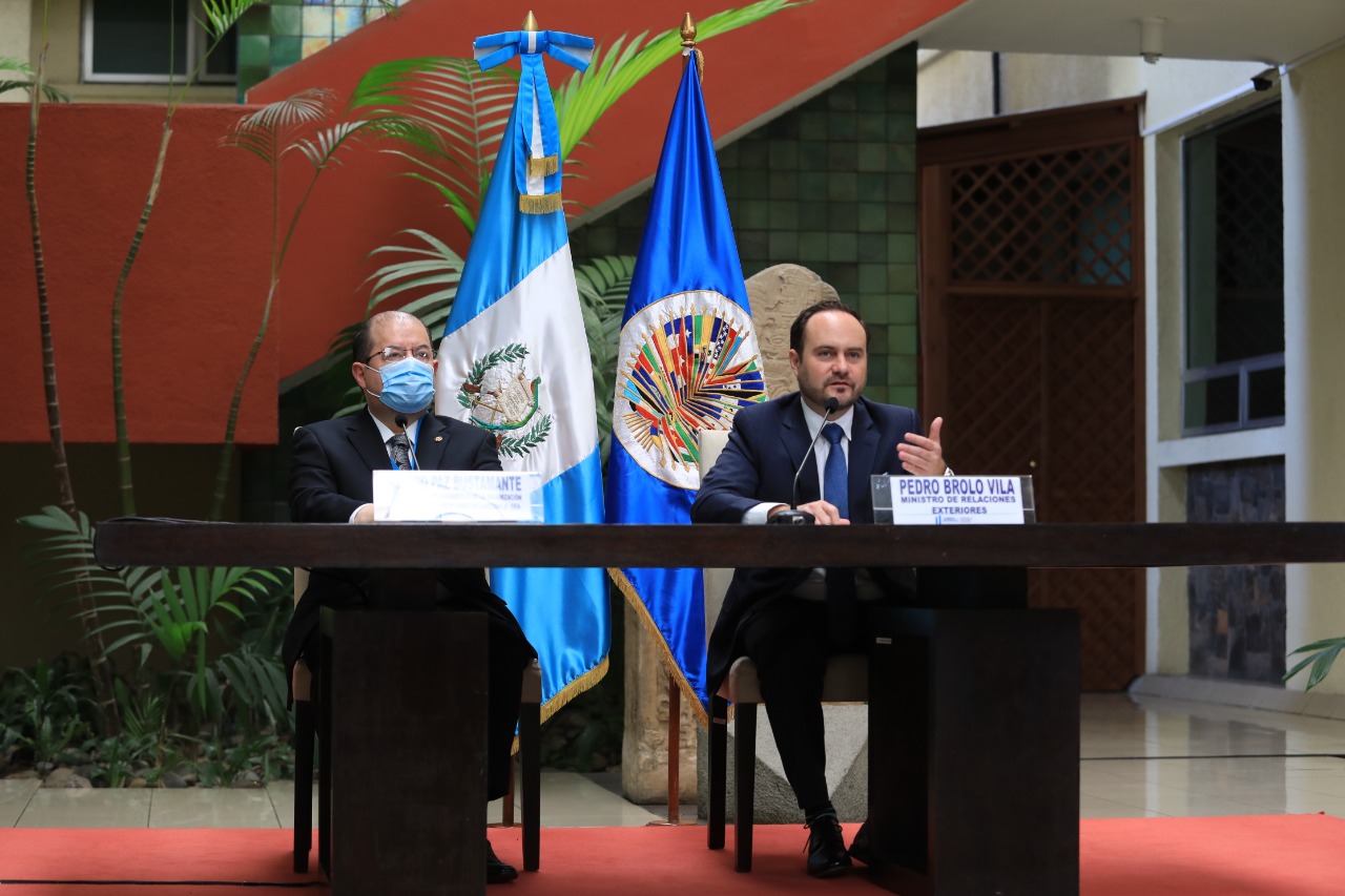 TPS y reforma migratoria temas que abordará el canciller con funcionarios de Estados Unidos
