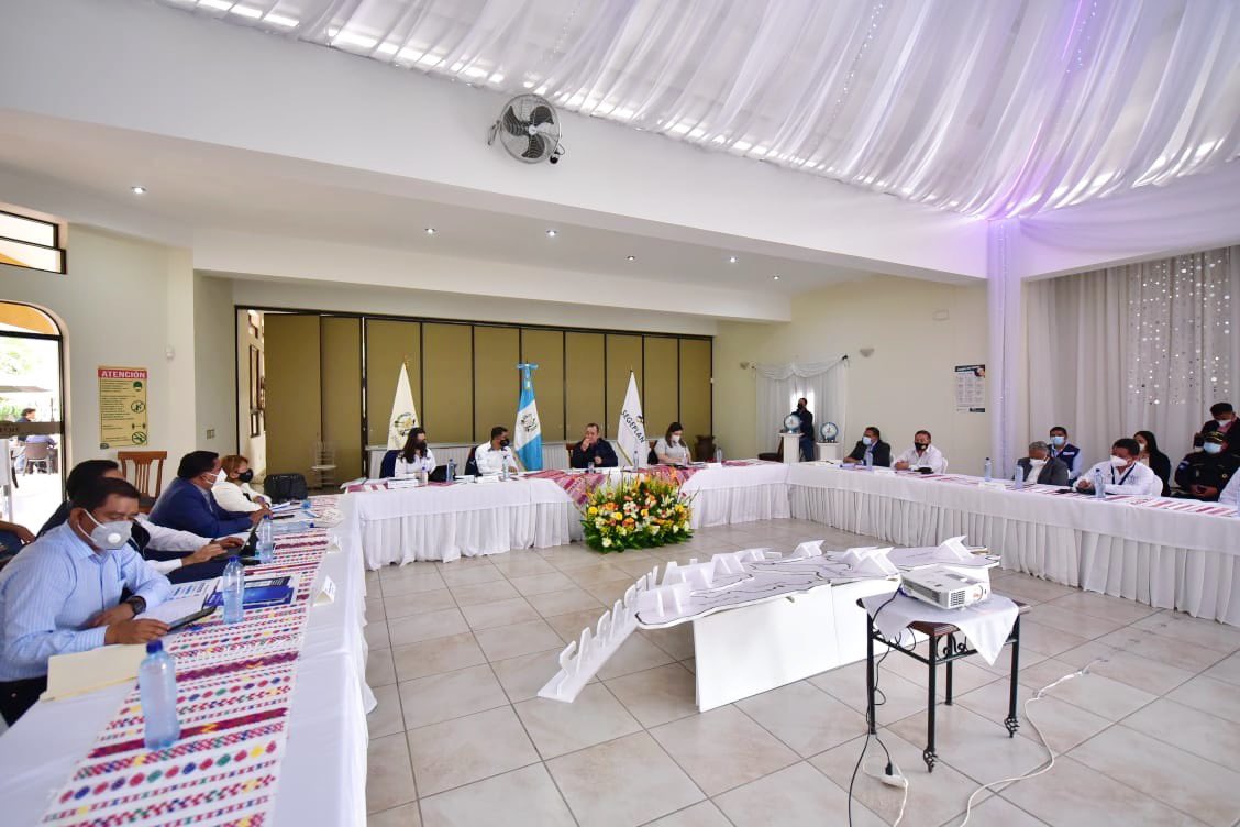 Presidente inicia giras de trabajo con alcaldes y gobernadores para impulsar el desarrollo