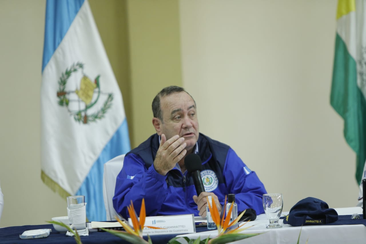 Gobierno construirá más de mil casas para los afectados de las tormentas Eta y Iota