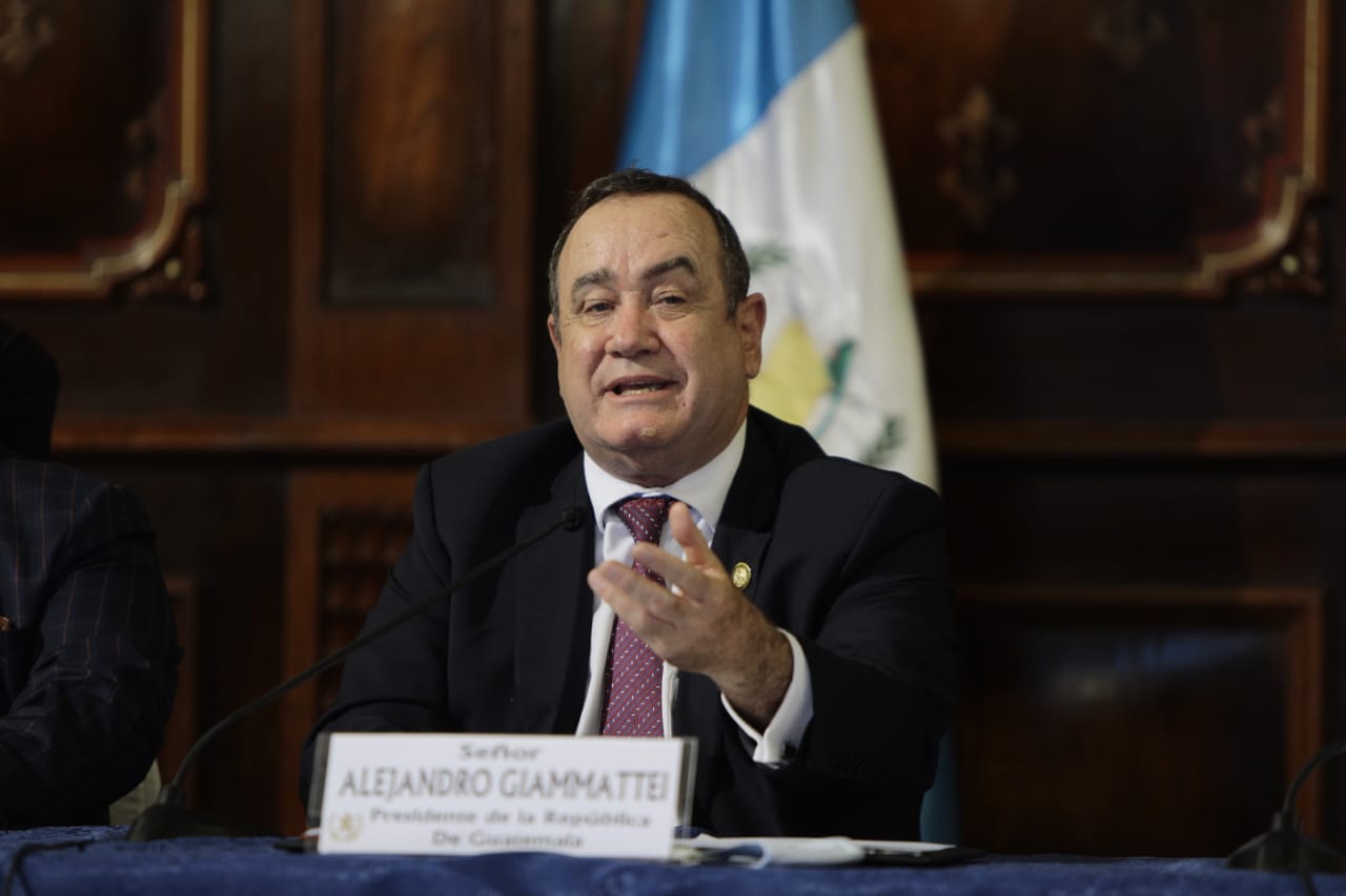 Presidente agradece la aprobación de la ley para comprar vacunas contra el coronavirus