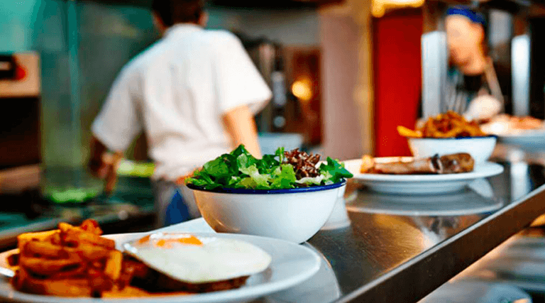 Restaurantes podrán funcionar en su horario regular